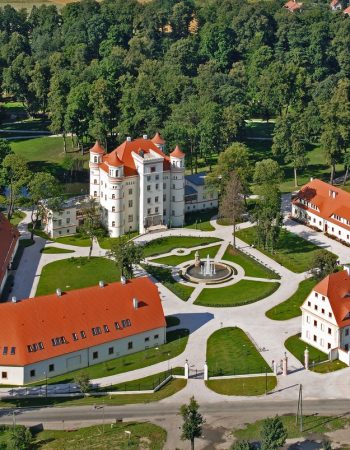 Das Schloss Schildau (Wojanów)